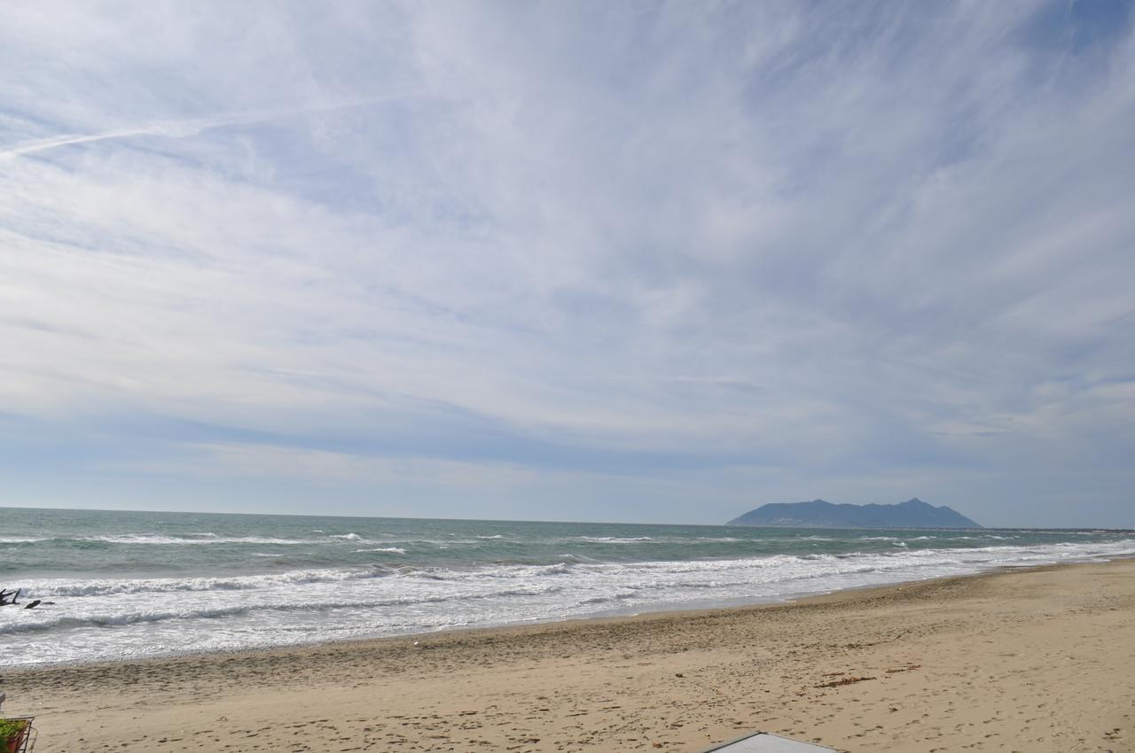 Sand 228 Home Terracina Buitenkant foto